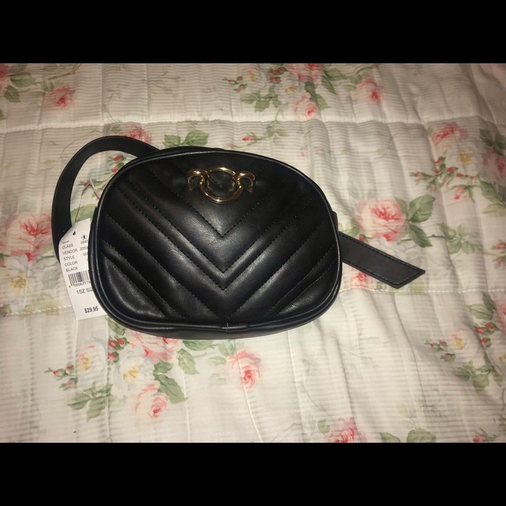 Purse belt.